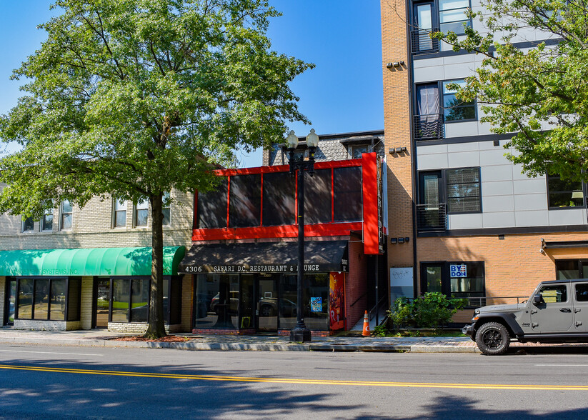 4306 Georgia Ave NW, Washington, DC for lease - Primary Photo - Image 1 of 10