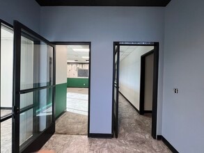 15 Corporate Park, Irvine, CA for sale Interior Photo- Image 1 of 25