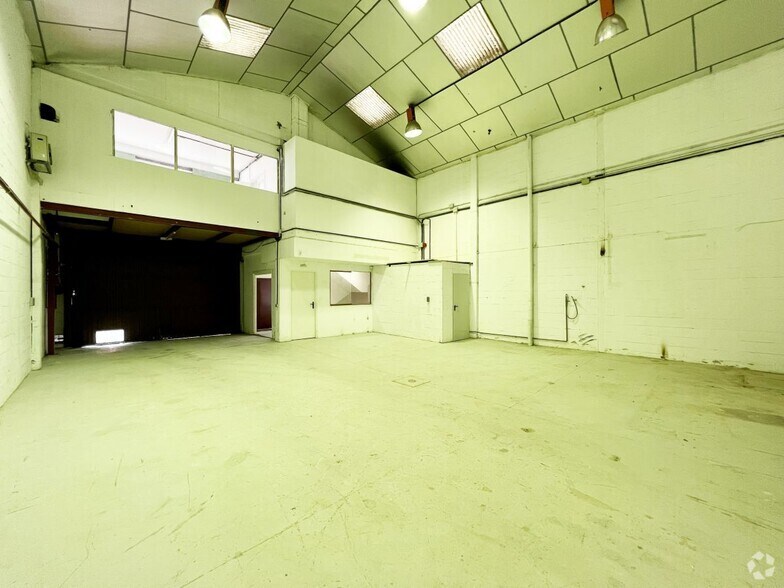 Industrial in San Sebastián de los Reyes, Madrid for sale - Building Photo - Image 1 of 1