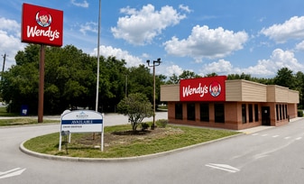 921 E State Road 44, Wildwood FL - Drive Through Restaurant