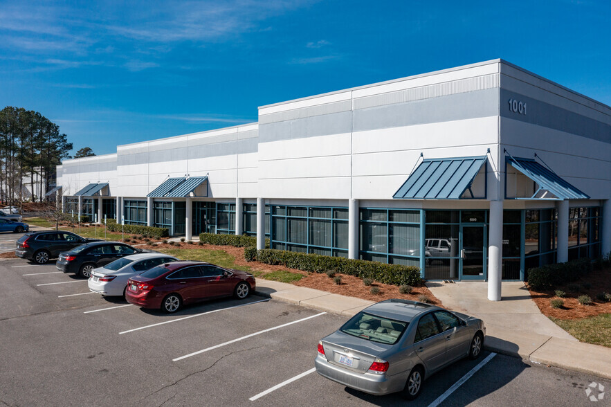 1001 Aviation Pky, Morrisville, NC for sale - Primary Photo - Image 1 of 1