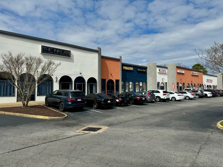 3972 Holland Rd, Virginia Beach, VA for lease - Building Photo - Image 3 of 7