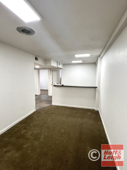 4100 W 38th Ave, Denver, CO for lease - Interior Photo - Image 3 of 10