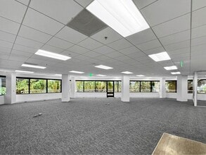4365 Executive Dr, San Diego, CA for lease Interior Photo- Image 2 of 14