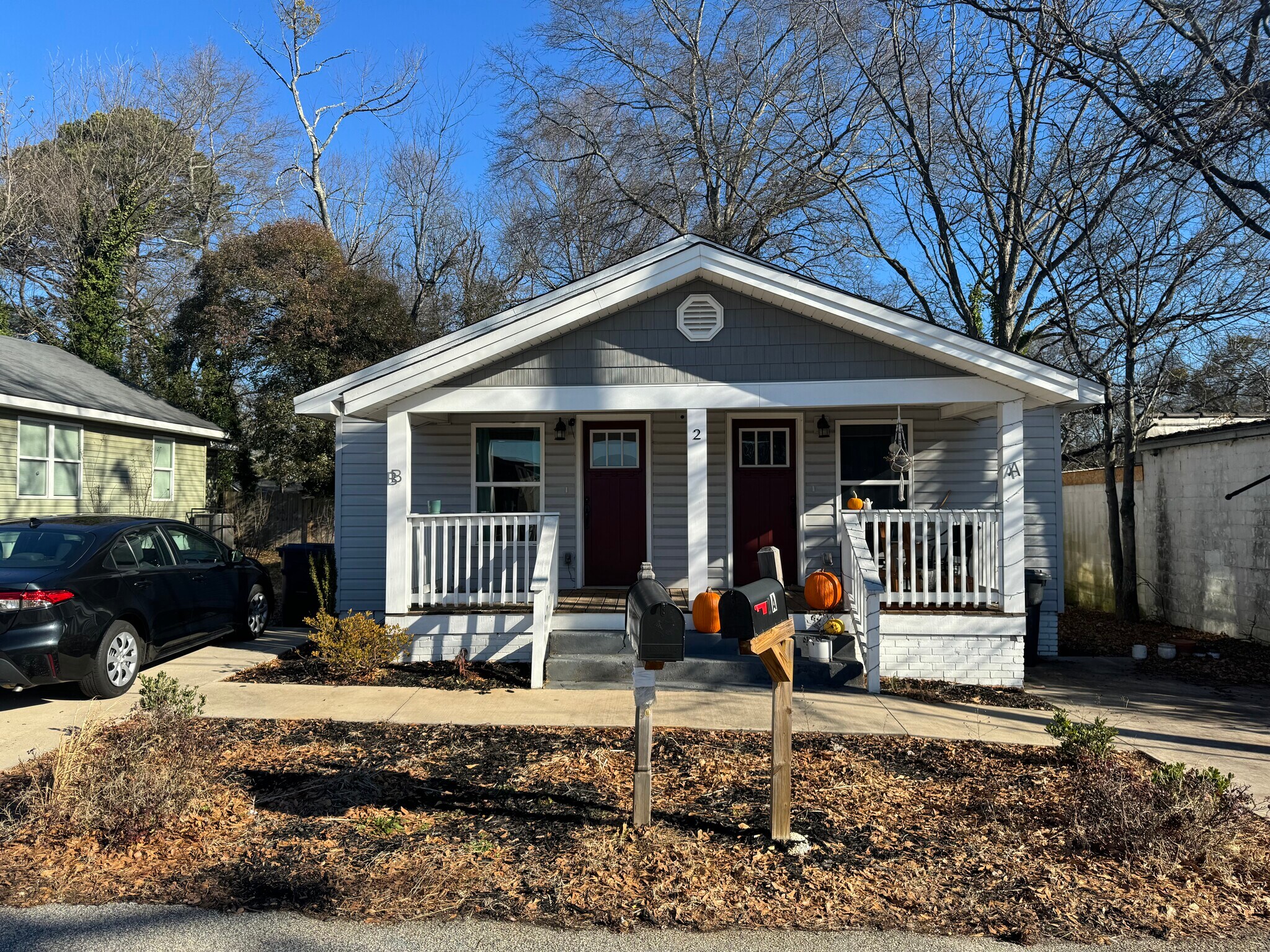 2 Hillhouse Street, Greenville, SC 29605 Two (2) Duplexes For Sale