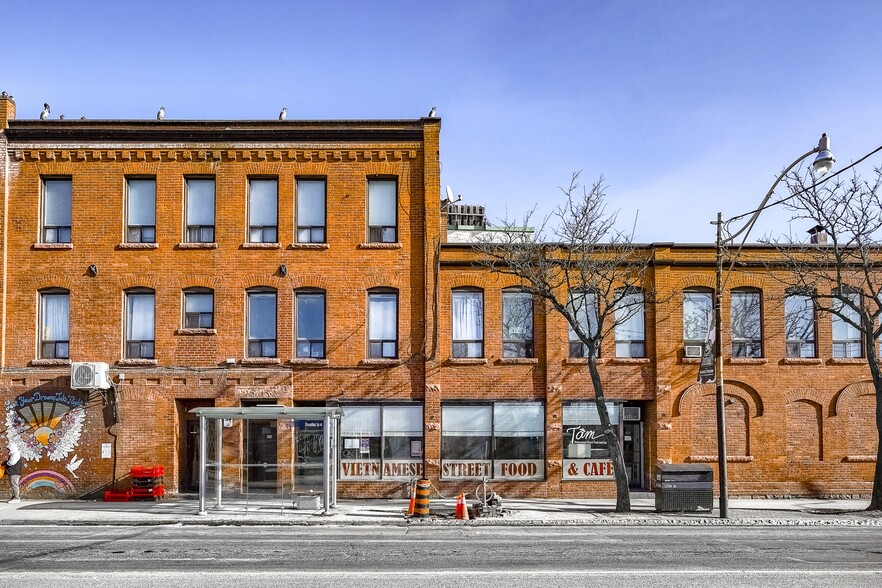 369 Keele St, Toronto, ON for sale - Building Photo - Image 1 of 1
