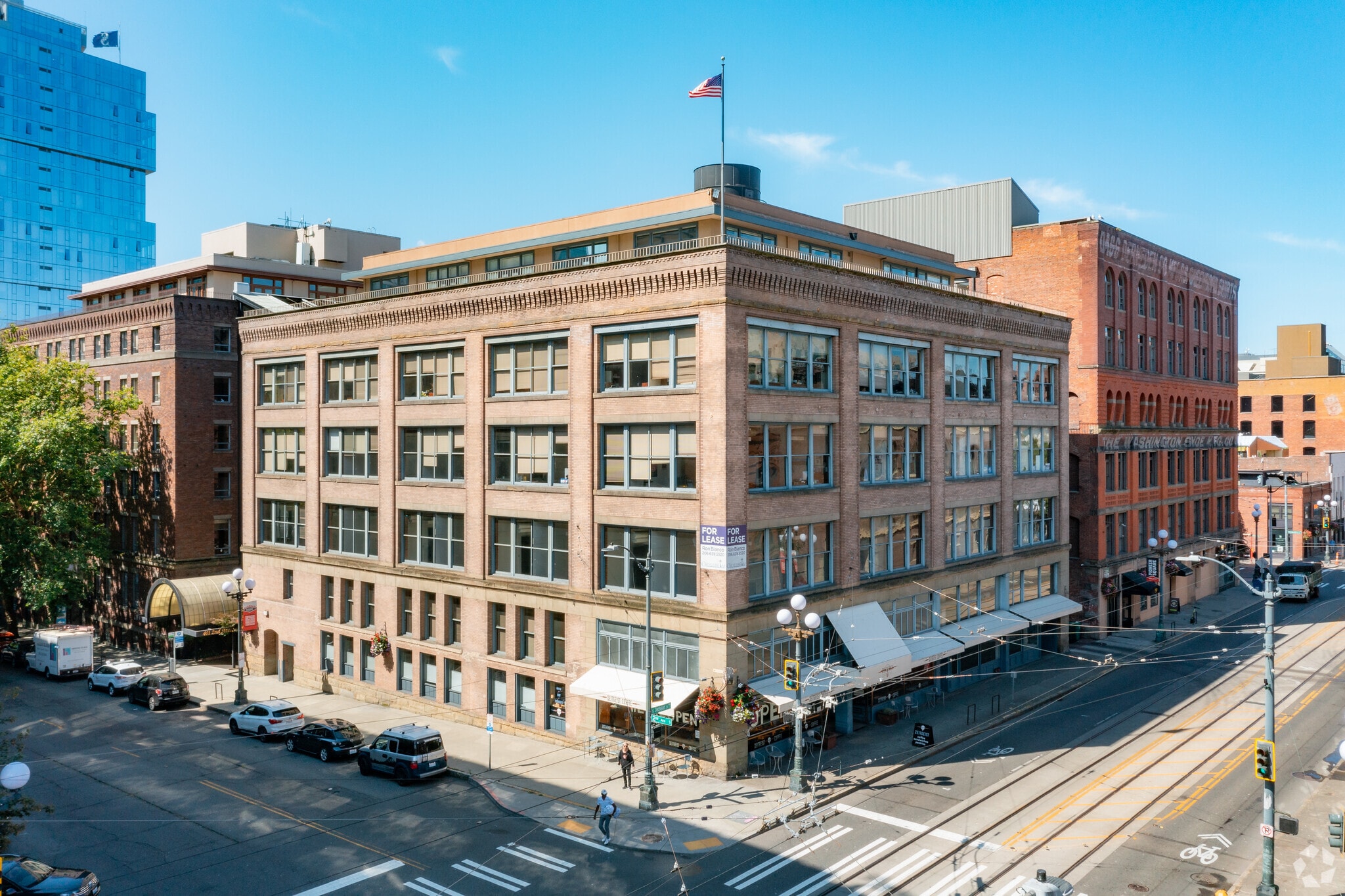 401 2nd Ave S, Seattle, WA for lease Building Photo- Image 1 of 11