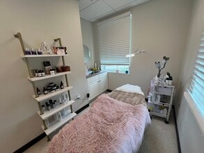 9400 Bonita Beach Rd, Bonita Springs, FL for lease Interior Photo- Image 2 of 4