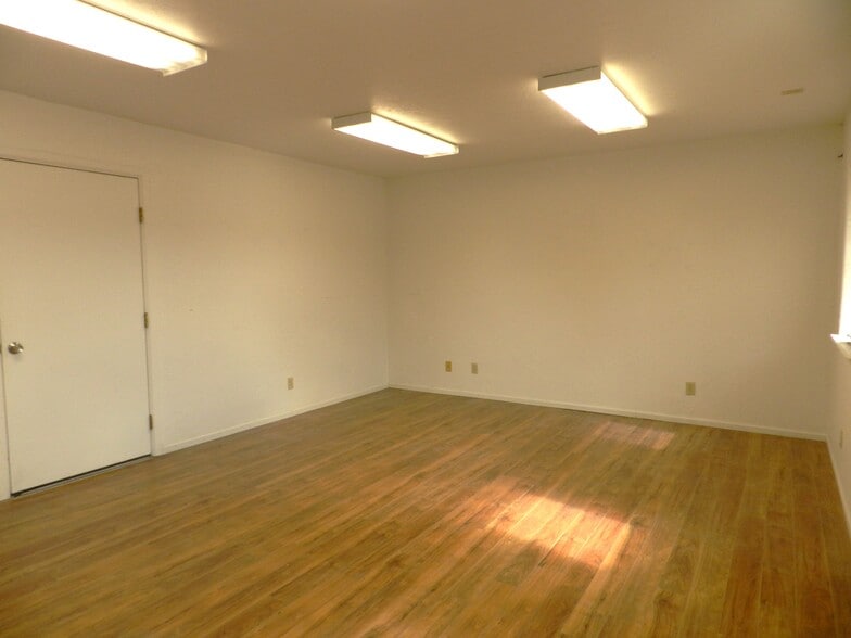 3045 Aerotech Pky, Montrose, CO for lease - Building Photo - Image 3 of 15