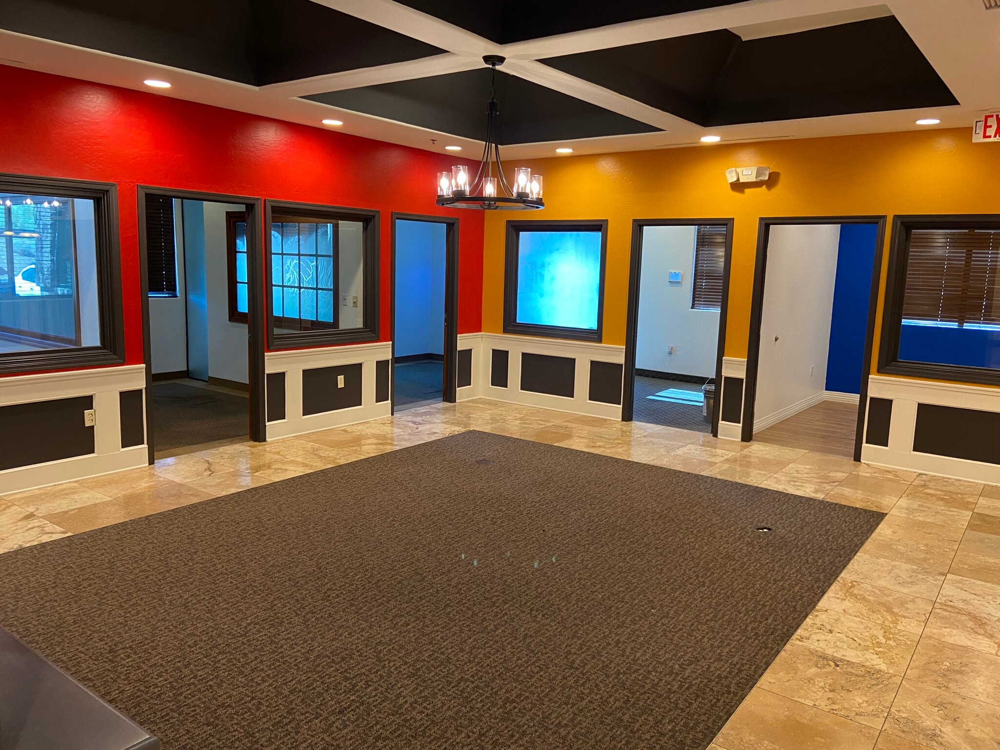 42104 N Venture Ct, Anthem, AZ for lease Interior Photo- Image 1 of 2