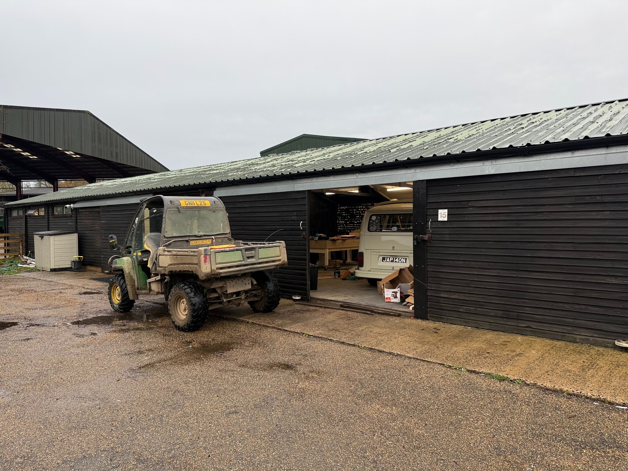 Unit 16 Charlwood Place, Norwood Hill Rd, Horley for lease Building Photo- Image 1 of 4