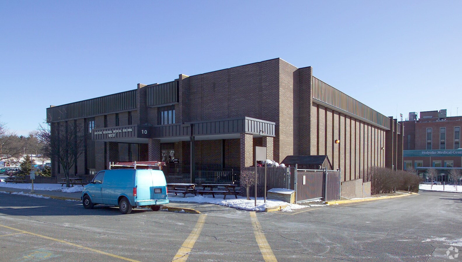 10 Hospital Dr, Holyoke, MA 01040 Property Record