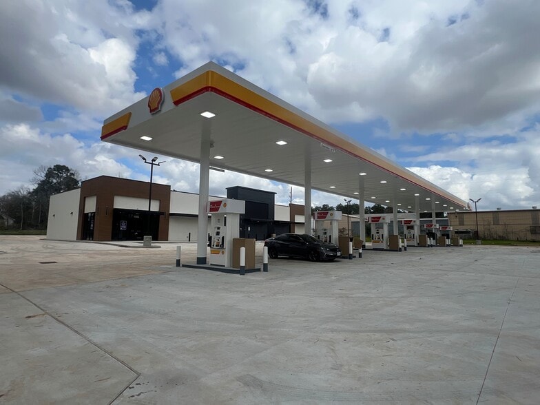 1082 FM 830, Willis, TX for lease - Building Photo - Image 3 of 3