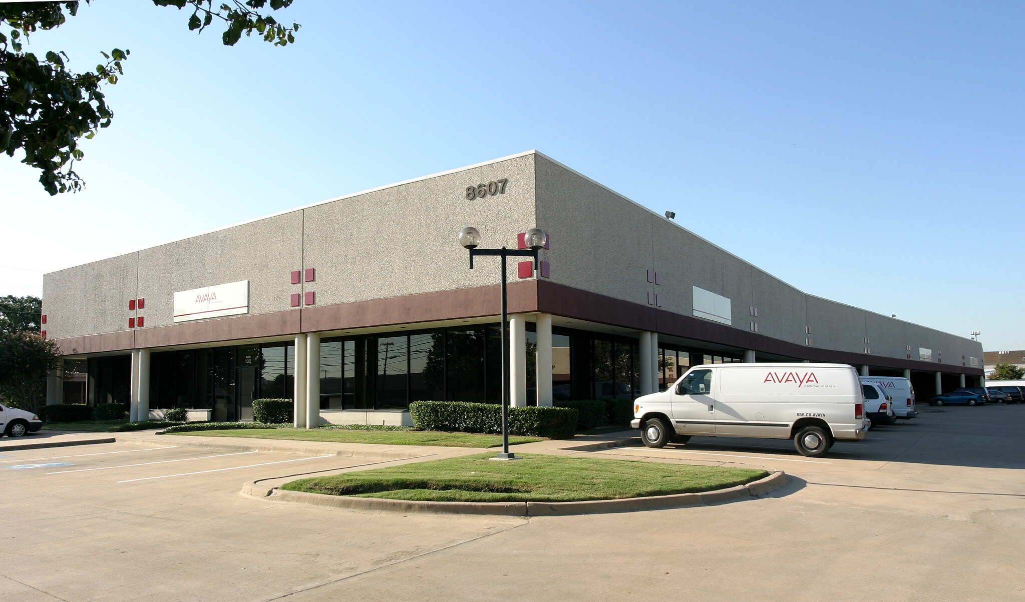 8607 Ambassador Row, Dallas, TX for sale Primary Photo- Image 1 of 1