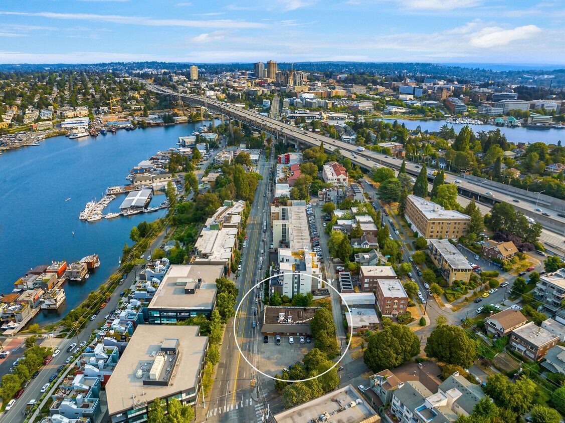 2810 Eastlake Ave E, Seattle, WA for sale Building Photo- Image 1 of 1