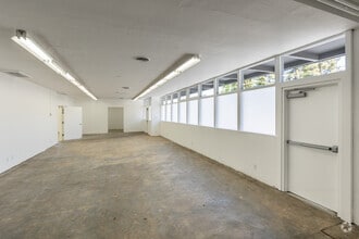 138 Jefferson Dr, Menlo Park, CA for lease Interior Photo- Image 2 of 15