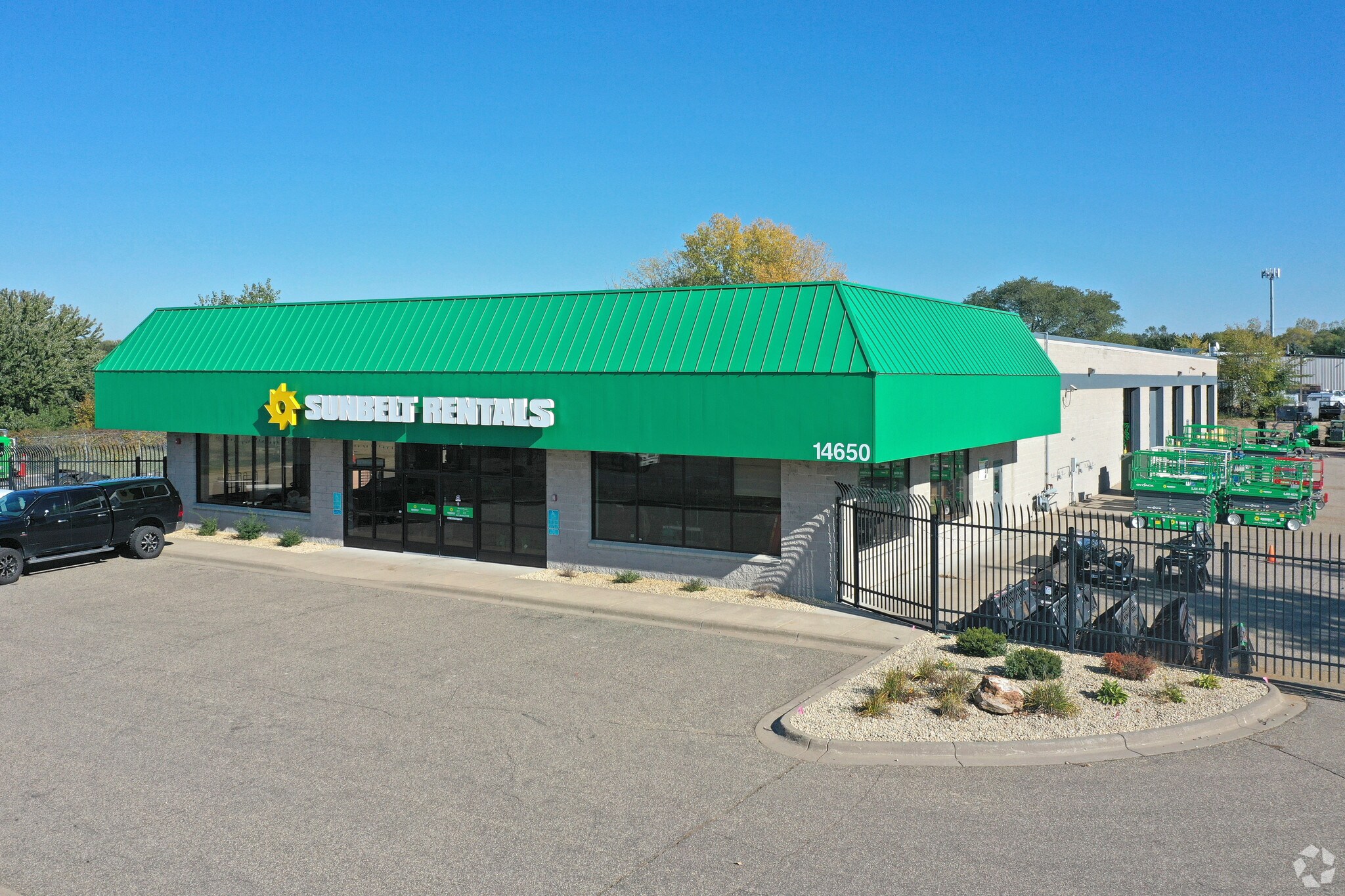 14650 Quirum Dr, Rogers, MN for sale Primary Photo- Image 1 of 1