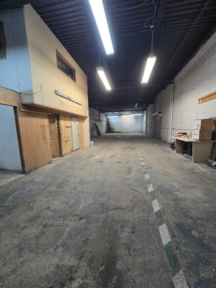 19 W 9th St, Brooklyn, NY for lease - Building Photo - Image 3 of 6