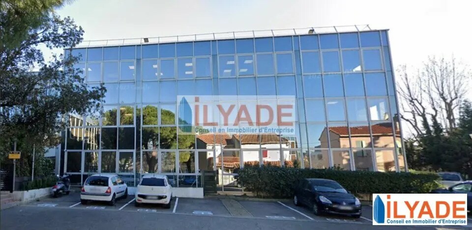 40 Avenue De Hambourg, Marseille for lease Building Photo- Image 1 of 7