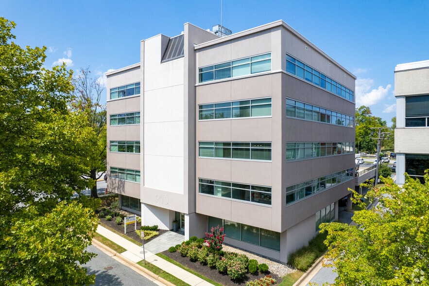 210 Allegheny Ave, Towson, MD for lease - Building Photo - Image 1 of 6