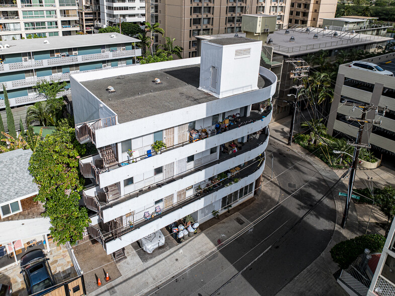 250 Kapili St, Honolulu, HI for sale - Building Photo - Image 1 of 65