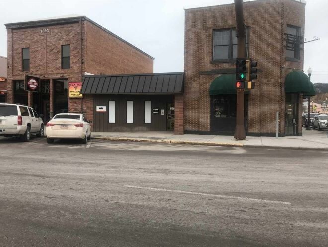 447 Mount Rushmore Rd, Custer, SD for sale Primary Photo- Image 1 of 1