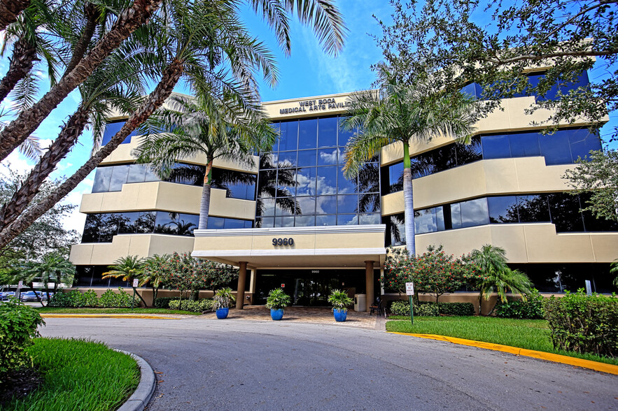 9960 S Central Park Blvd, Boca Raton, FL for lease - Building Photo - Image 2 of 9