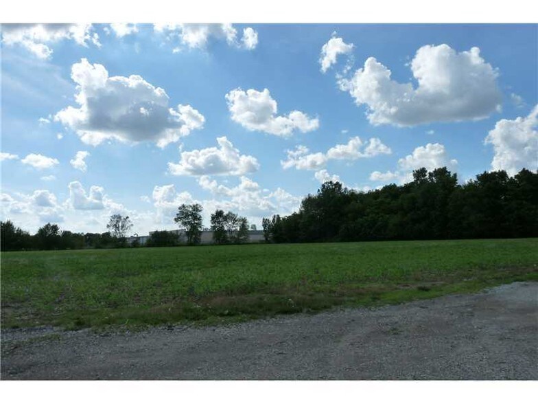 SR 38 N & W SR 47, Sheridan, IN for sale - Primary Photo - Image 1 of 1