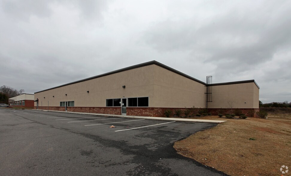 2620 Nelda Dr, Monroe, NC for sale - Building Photo - Image 2 of 2