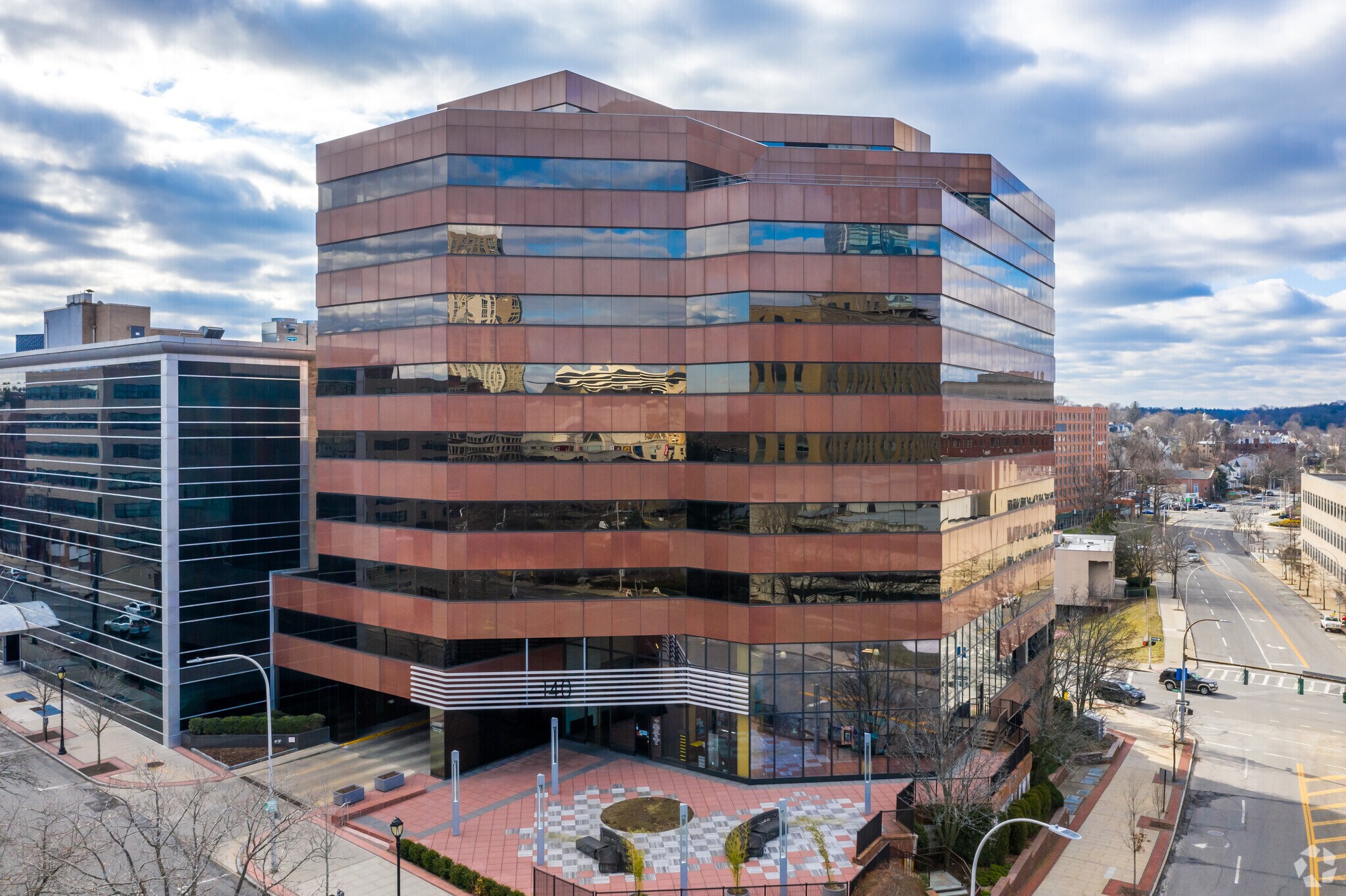 140 Grand St, White Plains, NY for sale Primary Photo- Image 1 of 1