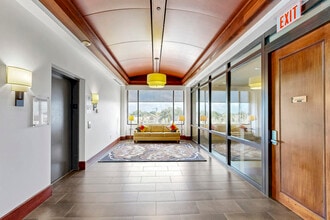 100 W Stuart Ave, Lake Wales, FL for lease Building Photo- Image 1 of 4