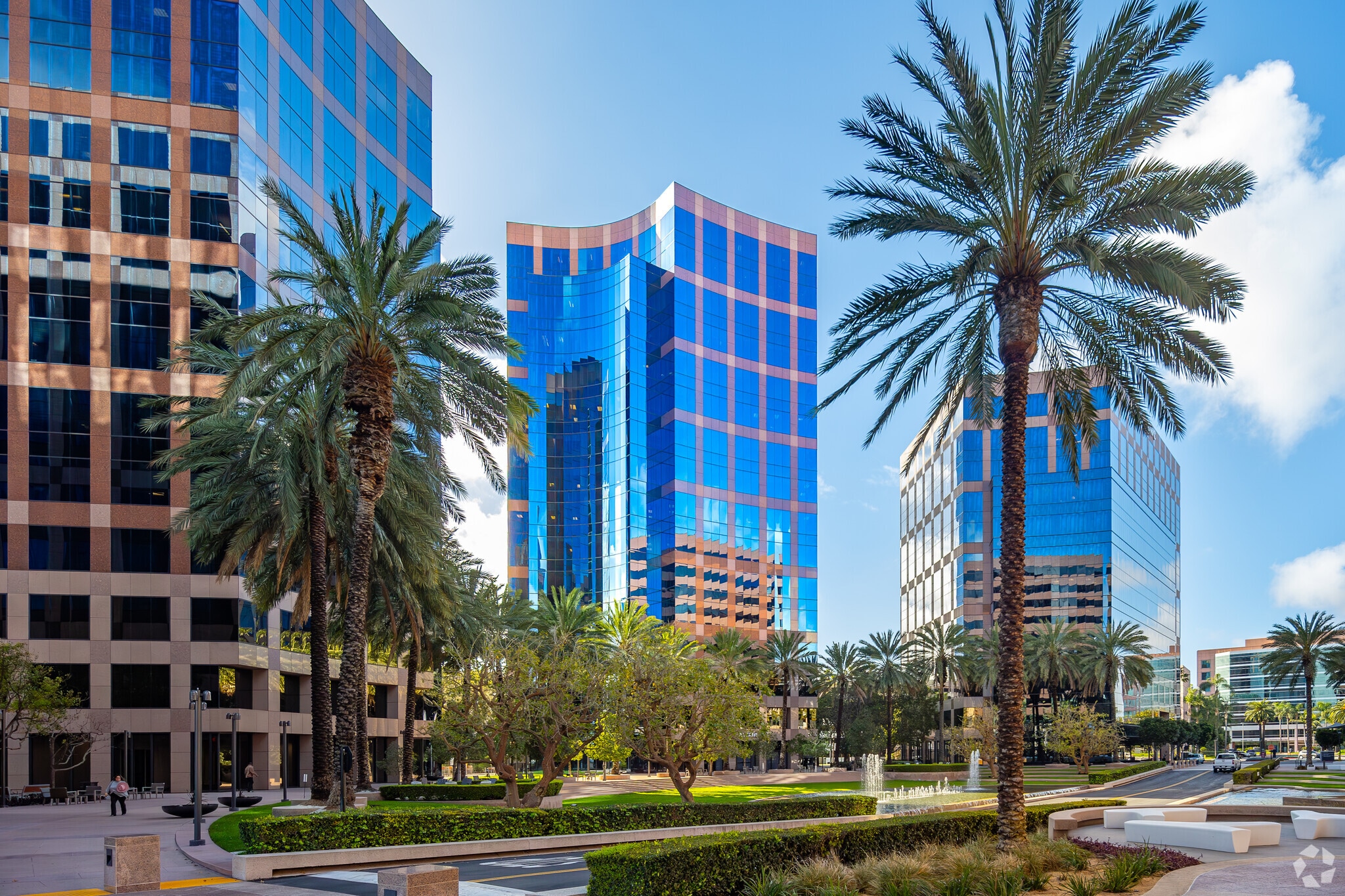 2030 Main St, Irvine, CA for lease Primary Photo- Image 1 of 6