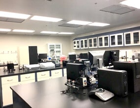 32650 N Wilson Rd, Round Lake, IL for sale Interior Photo- Image 1 of 20