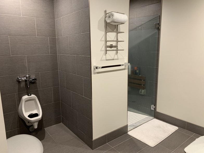 360 S 670 W, Lindon, UT for lease - Interior Photo - Image 3 of 15