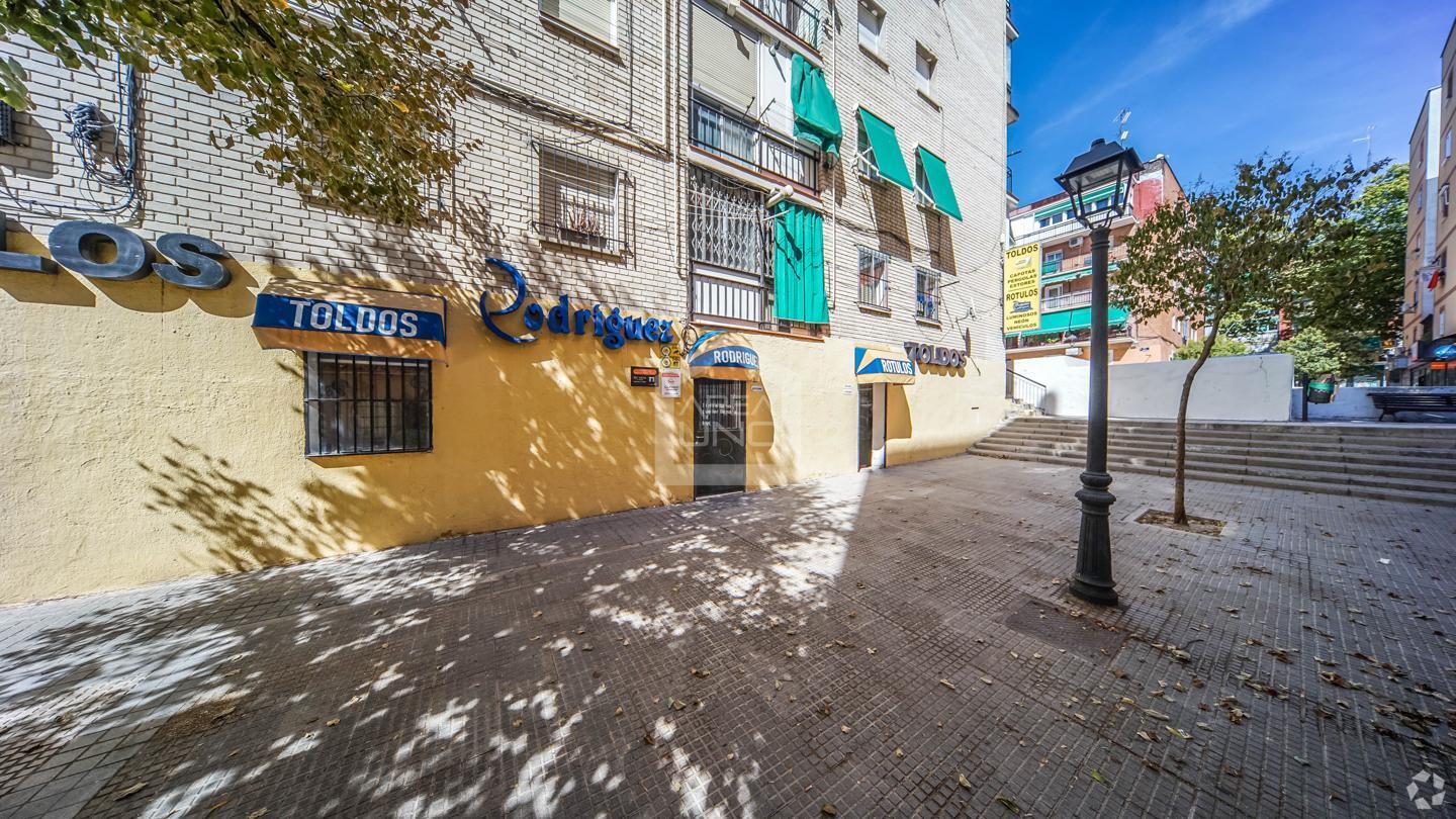 Retail in Alcorcón, Madrid for lease Interior Photo- Image 1 of 2