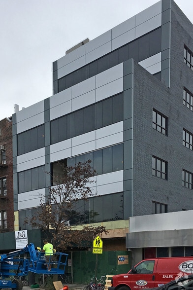 5309 18th Ave, Brooklyn, NY for sale - Primary Photo - Image 1 of 1