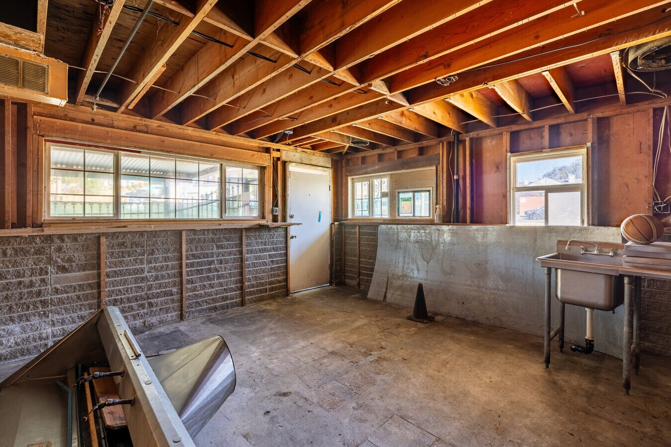 2301-23rd-ave-oakland-ca-94606-loopnet