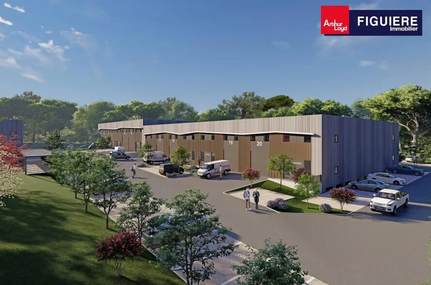 64 Avenue Du Pin Porte Rouge, Bouc-Bel-Air for sale - Building Photo - Image 3 of 8