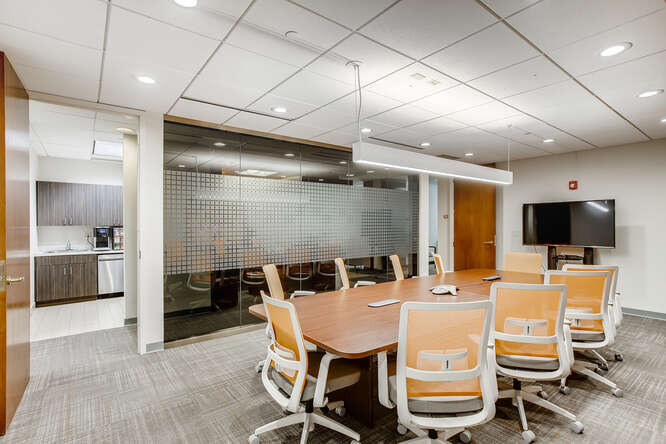 1755 Park St, Naperville, IL for lease - Interior Photo - Image 3 of 9