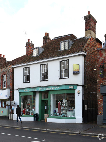 9 Market Sq, Westerham for sale - Primary Photo - Image 1 of 3