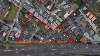 Value-Add, 43 Units in 41 Single Family Homes - Duplex Property
