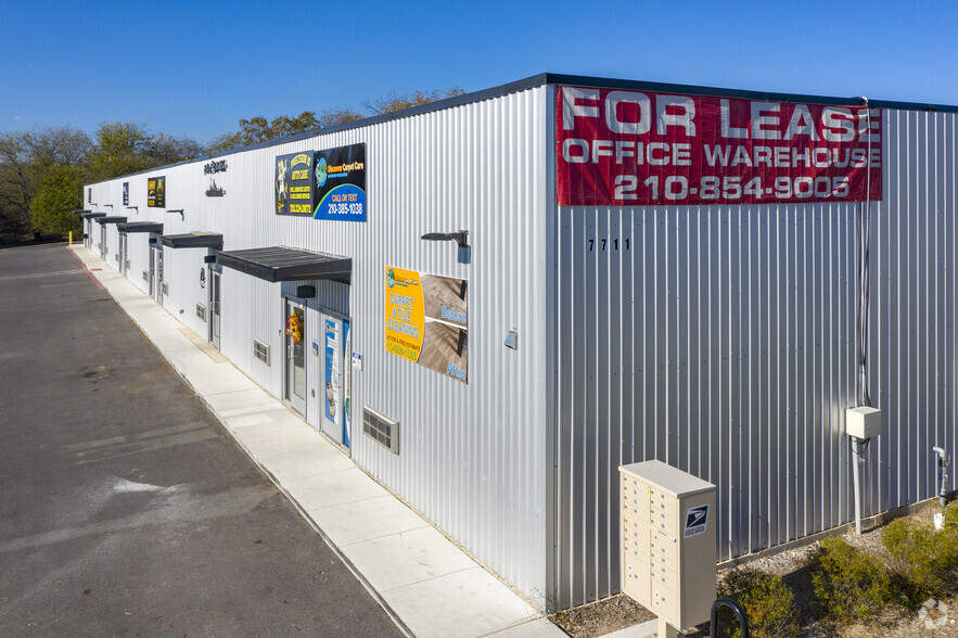 7711 Eckhert Rd, San Antonio, TX for lease - Building Photo - Image 2 of 5