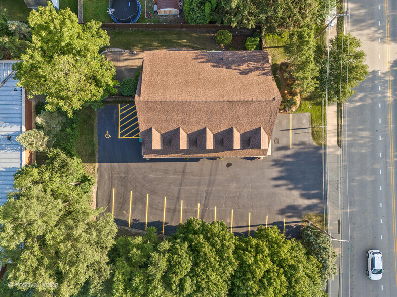 1125 N Delany Rd, Gurnee, IL for sale - Building Photo - Image 3 of 41