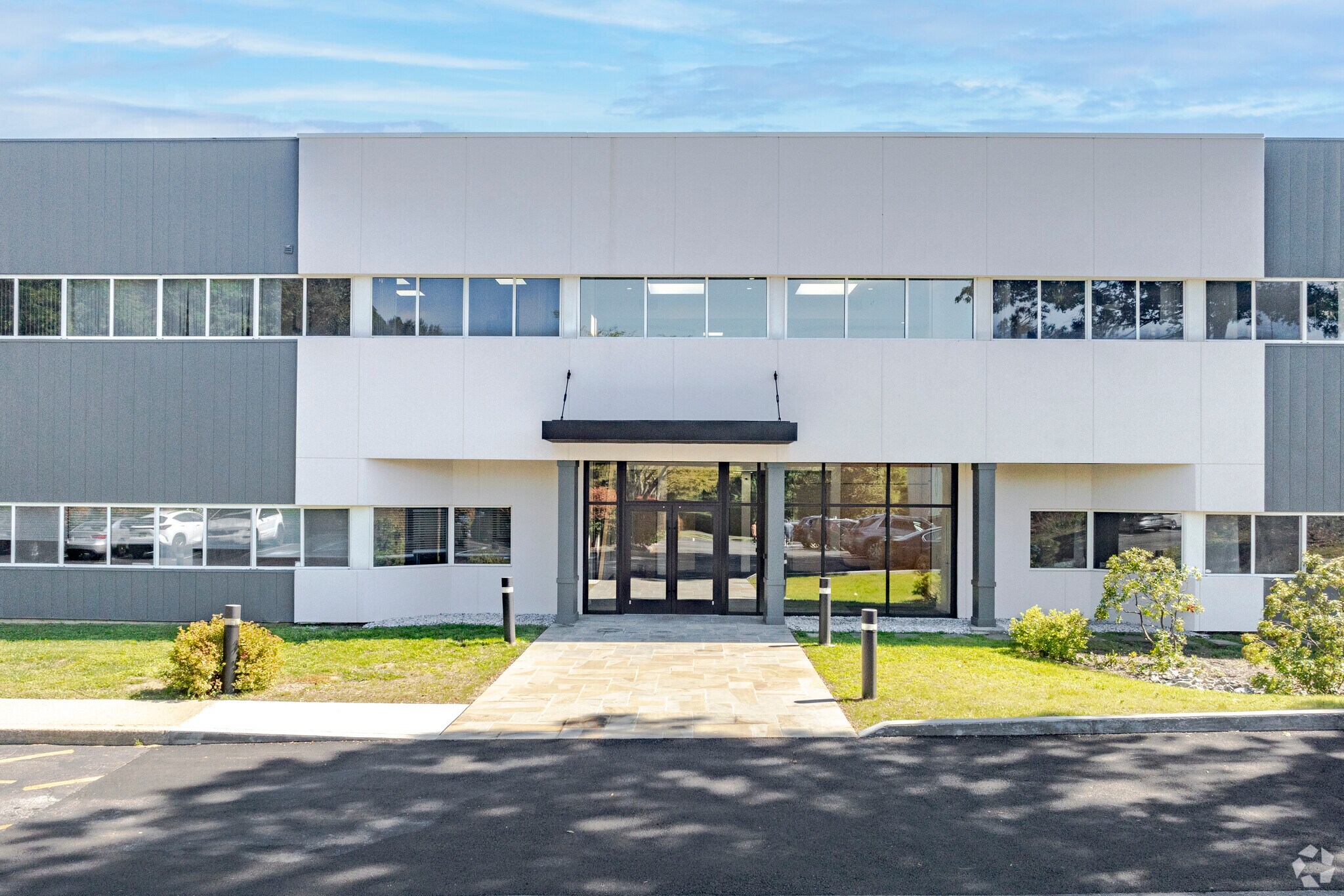 243-247 Route 100, Somers Township, NY for lease Building Photo- Image 1 of 28