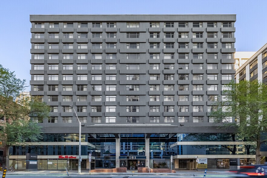 161 Laurier Av W, Ottawa, ON for lease - Building Photo - Image 3 of 24