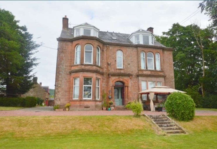 29 Old Carlislie Rd, Moffat for sale Primary Photo- Image 1 of 1