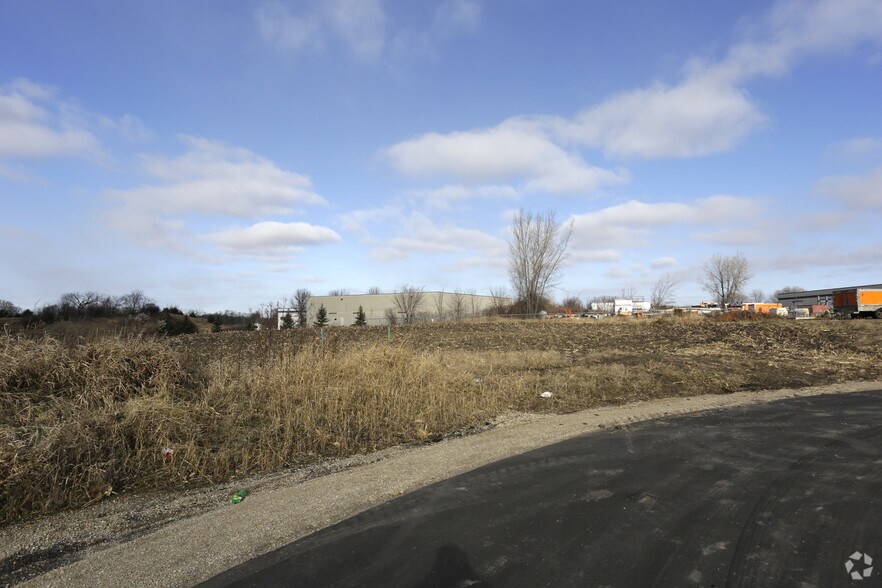 20190 N 75th Ave, Hamel, MN for sale - Primary Photo - Image 1 of 1