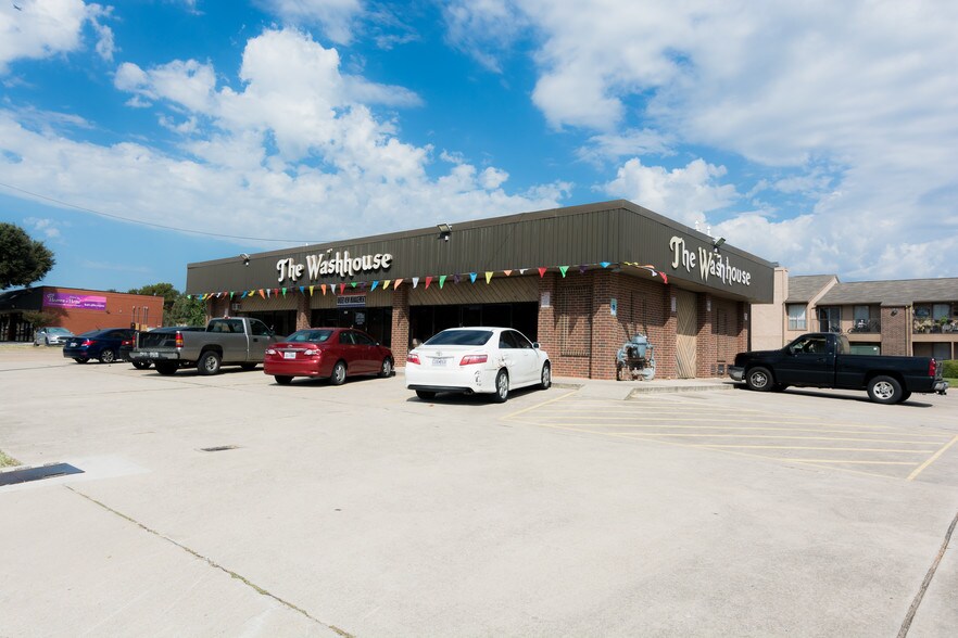 631 Londonderry Ln, Denton, TX for sale - Building Photo - Image 1 of 1