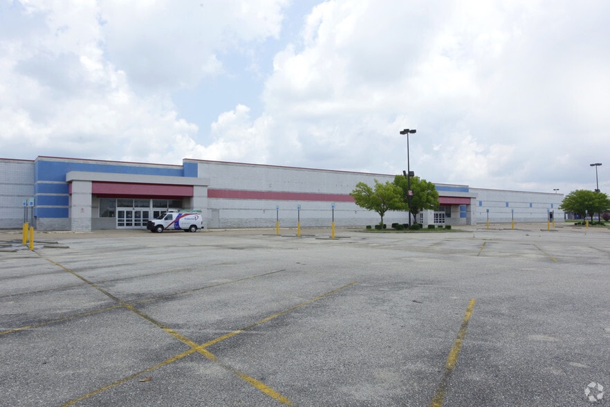 2333 E South Blvd, Montgomery, AL for sale - Primary Photo - Image 1 of 1