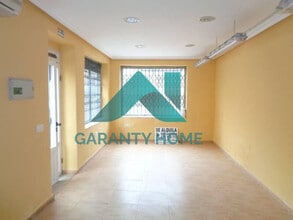 Retail in Cáceres, Cáceres for lease Interior Photo- Image 2 of 6